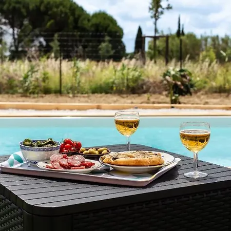 Holiday home Maison Avec Piscine, Vue Sur Le Canal Du Midi *