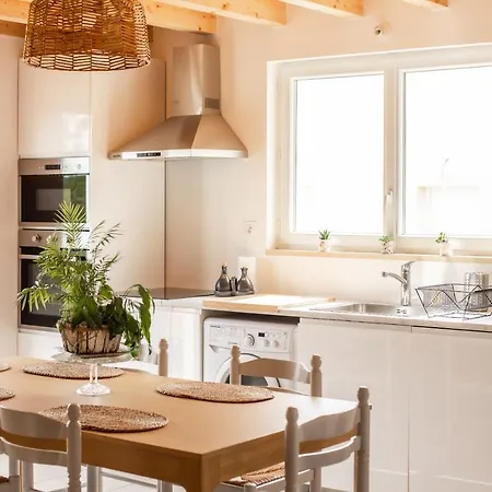Maison Avec Piscine, Vue Sur Le Canal Du Midi Holiday home Capestang