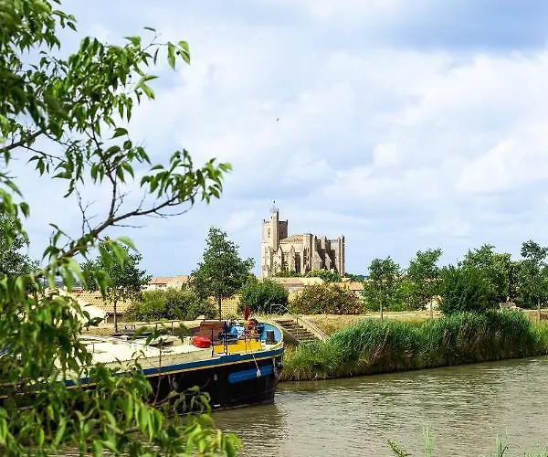 Maison Avec Piscine, Vue Sur Le Canal Du Midi Hébergement de vacances